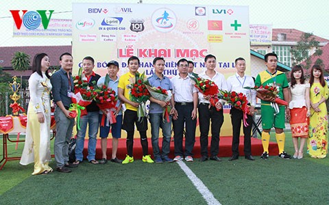  Giải bóng đá Vientiane - Cúp lần thứ nhất - ảnh 1